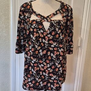 Floral Black Women's Top XL